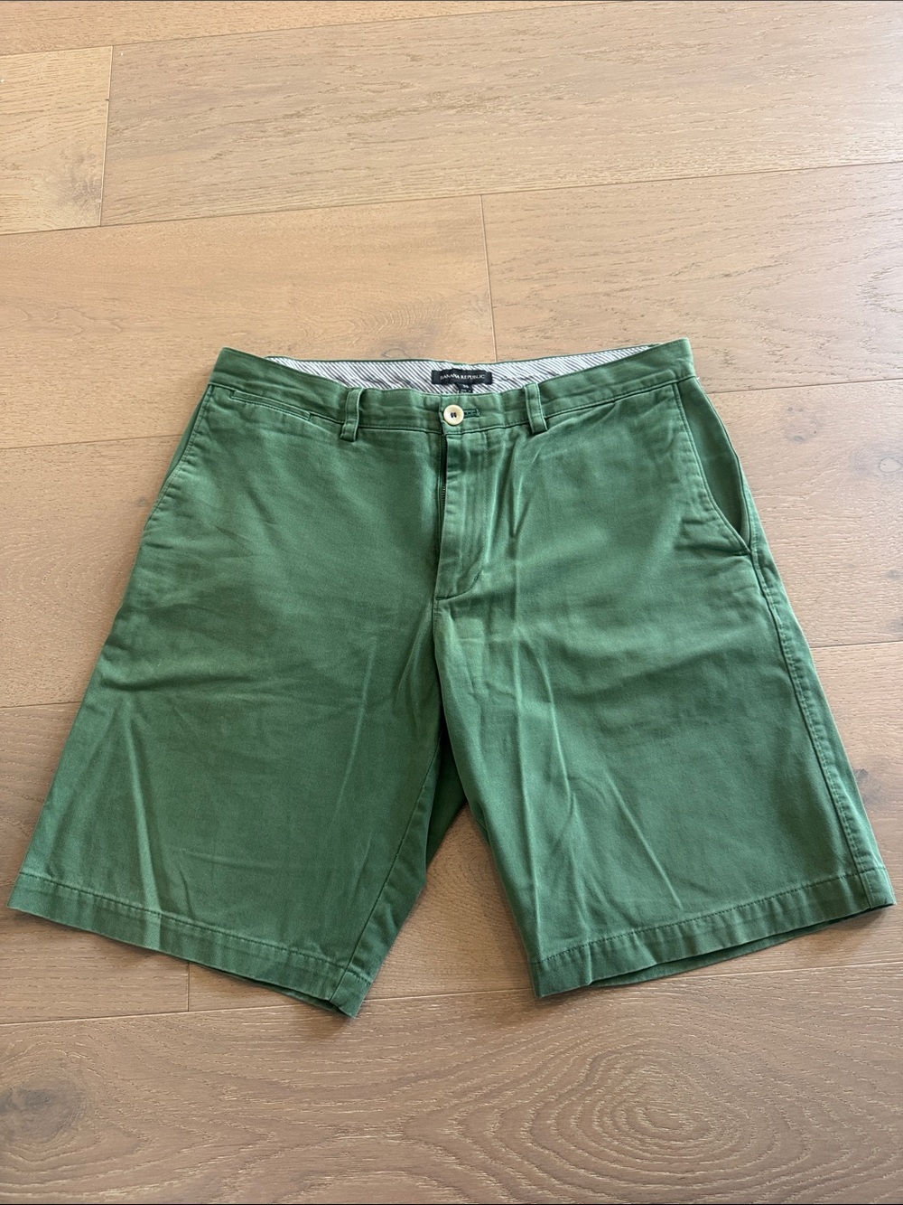 Banana Republic Olive Green Flat-Front Chino Shorts